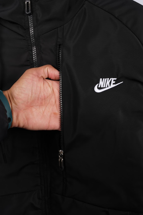 Nike Jacket Imperméable – 2 Couleurs.